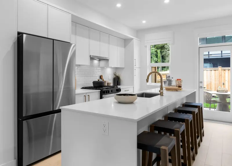 126 3546 MONSON CRESCENT - photo 1 of 14