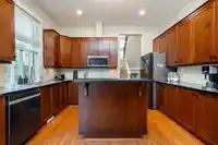 6075 165A STREET - thumbnail 23