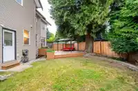 6075 165A STREET - thumbnail 30