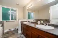 6075 165A STREET - thumbnail 8