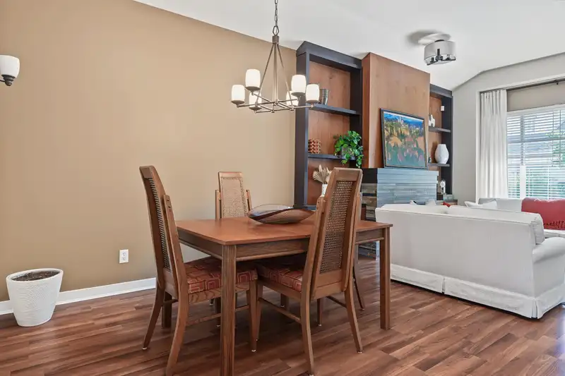 35 15188 62A AVENUE - photo 4 of 25