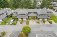 158 16080 82 AVENUE - thumbnail 4