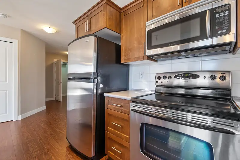 106 9422 VICTOR STREET - photo 4 of 25