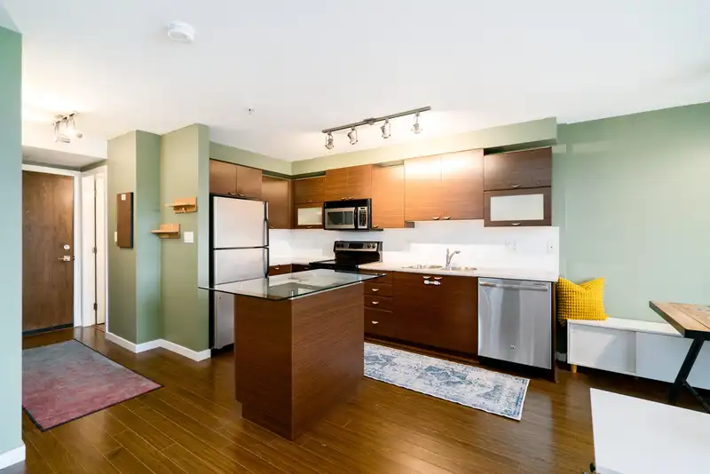 308 10788 139 STREET - photo 1 of 18