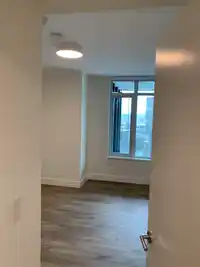 1808 10428 WHALLEY BOULEVARD - thumbnail 6