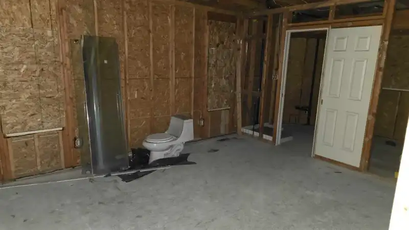9496 160A AVENUE - photo 3 of 14