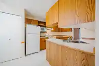 2 6140 192 STREET - thumbnail 5