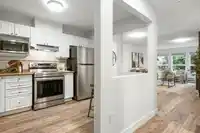 204 9650 148 STREET - thumbnail 13
