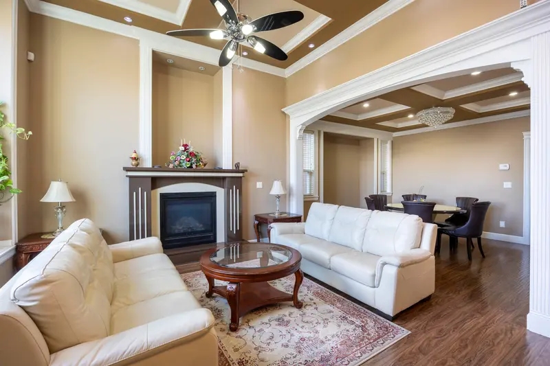 7851 CANADA WAY - photo 4 of 25