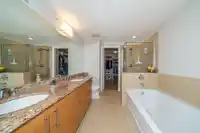 201 16477 64 AVENUE - thumbnail 13