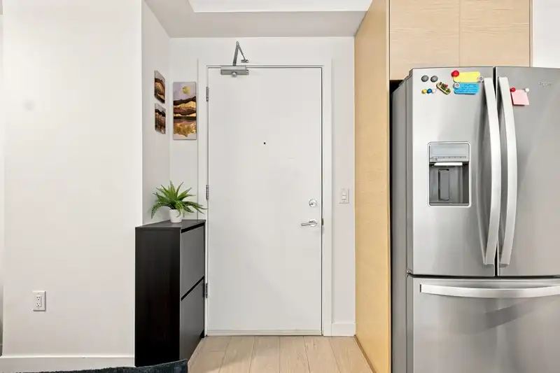 118 13963 105 BOULEVARD - photo 2 of 31