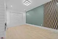 7955 138A STREET - thumbnail 16