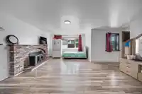 14223 102 AVENUE - thumbnail 1