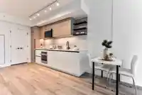 707 10448 UNIVERSITY DRIVE - thumbnail 2