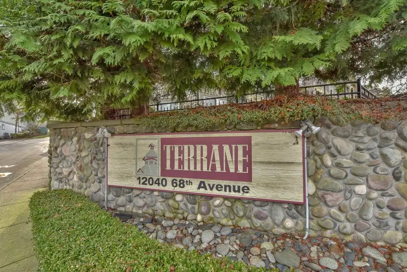 145 12040 68 AVENUE - photo 2 of 25