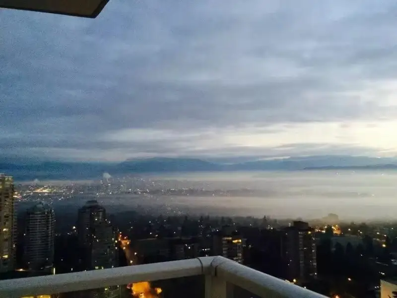 3703 4880 BENNETT STREET - photo 2 of 4