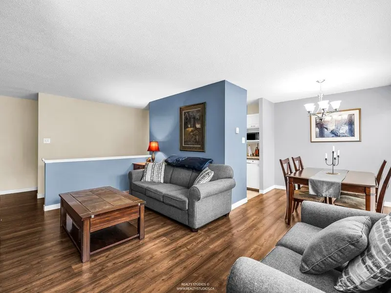 21 10200 4TH AVENUE - photo 3 of 25