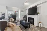 13 6568 193B STREET - thumbnail 8