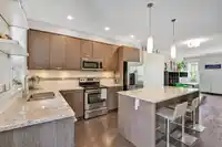 40 5888 144 STREET - thumbnail 4