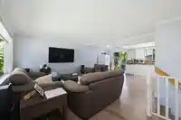 18298 63A AVENUE - thumbnail 5