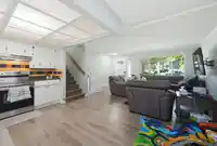 18298 63A AVENUE - thumbnail 9