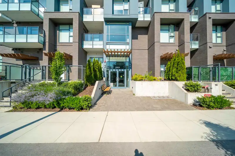 611 10829 140 STREET - photo 2 of 32