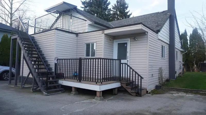 12248 72 AVENUE - photo 1 of 19