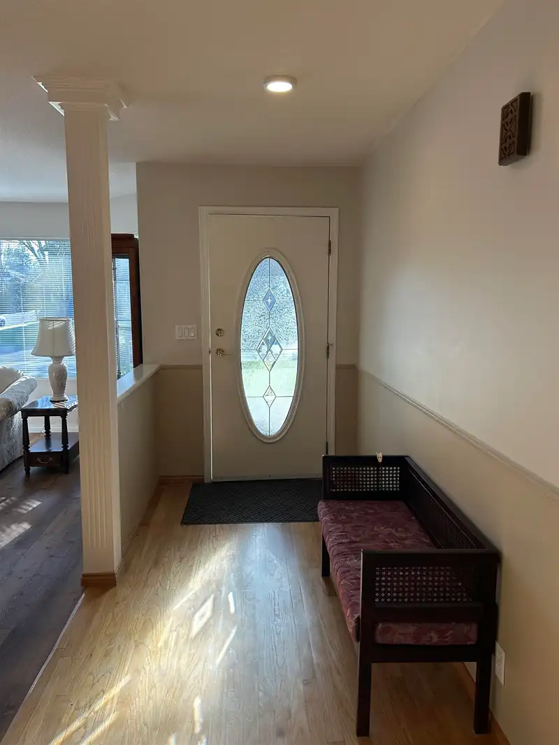 16481 86 AVENUE - photo 4 of 40