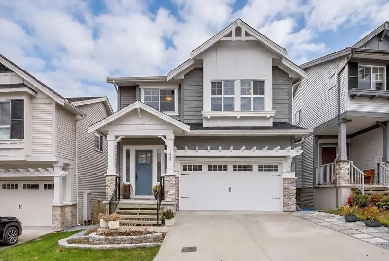 11327 230 STREET - photo 1 of 25