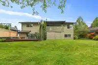 7978 141A STREET - thumbnail 5