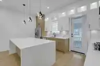 102 15371 94 AVENUE - thumbnail 10