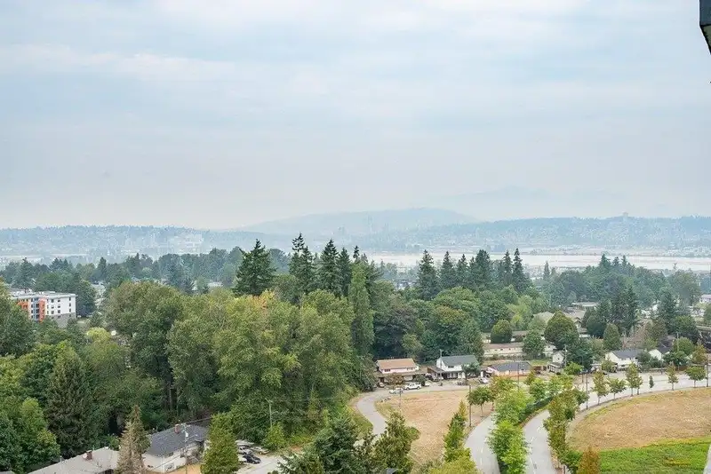 1903 10899 UNIVERSITY DRIVE - photo 3 of 36
