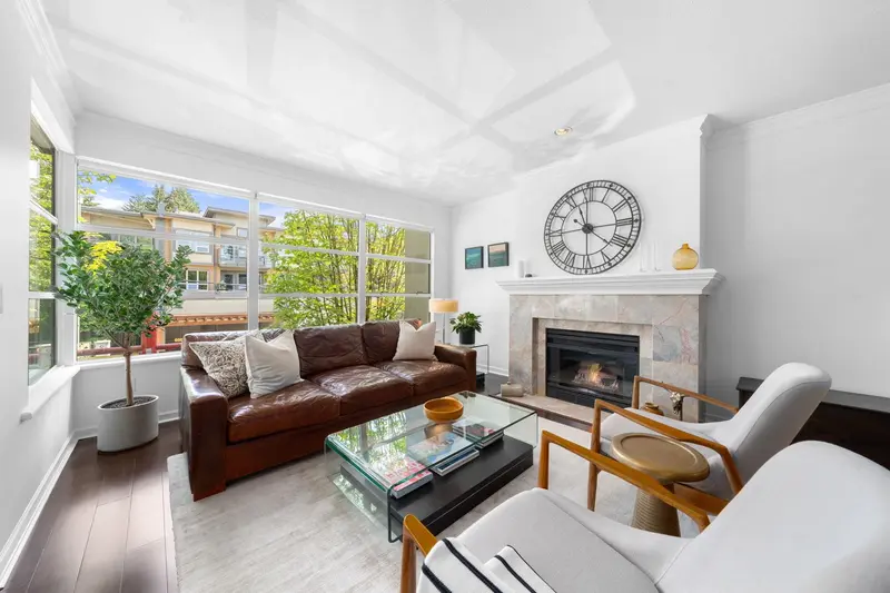 204 3151 WOODBINE DRIVE - photo 1 of 25