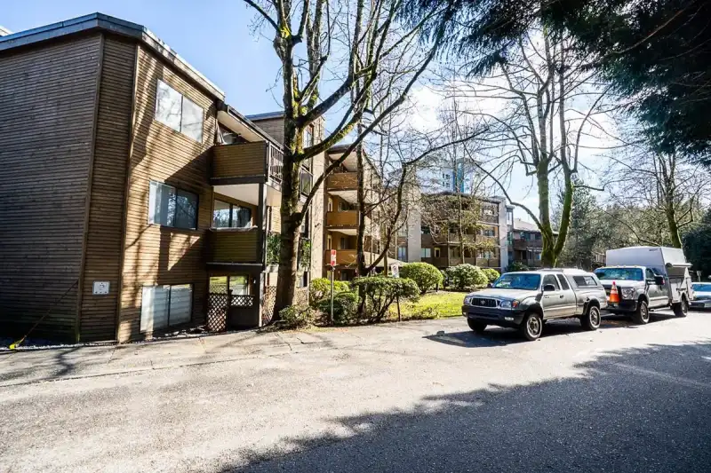 106 10644 151A STREET - photo 1 of 32