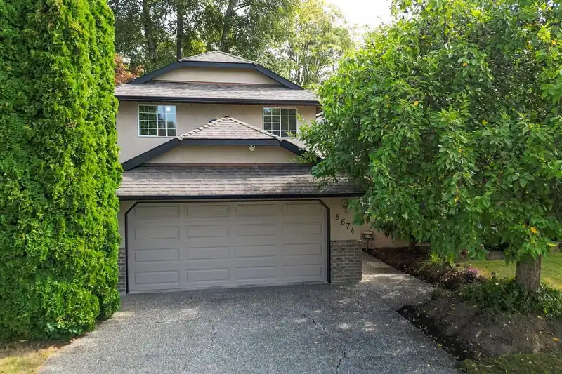 8674 143 STREET - photo 1 of 36