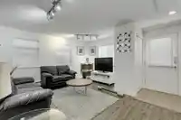 7549 149A STREET - thumbnail 24
