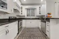 6516 142A STREET - thumbnail 12