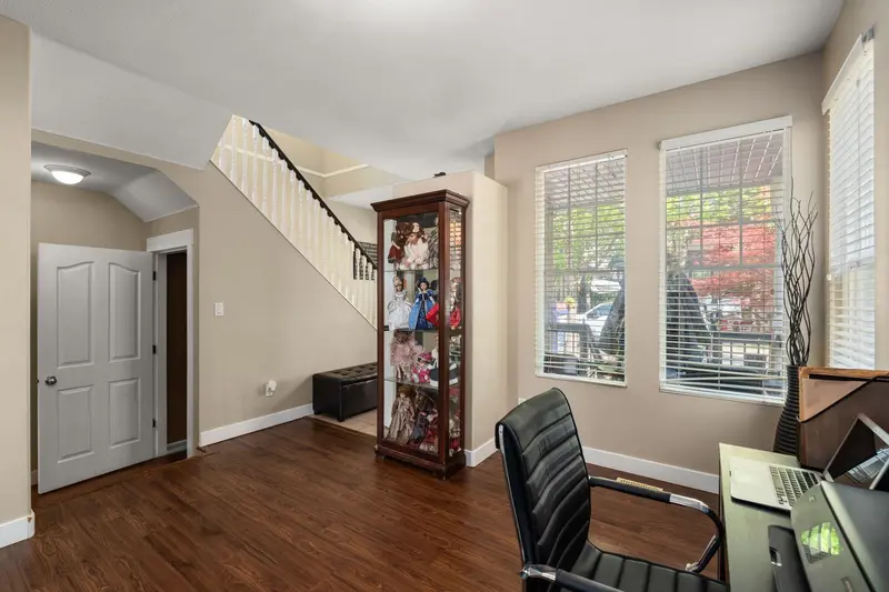 24280 102A AVENUE - photo 4 of 25