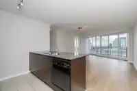 2002 13618 100 AVENUE - thumbnail 1