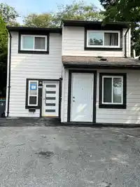 7662 125 STREET - thumbnail 3