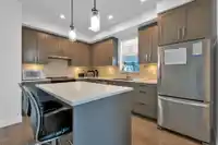 214 18811 72 AVENUE - thumbnail 14