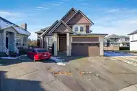 6233 132B STREET - thumbnail 2