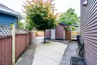 6233 132B STREET - thumbnail 7