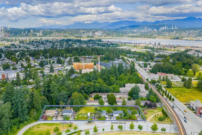 10977 UNIVERSITY DRIVE - photo 2 of 2