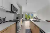 305 10603 140 STREET - thumbnail 18
