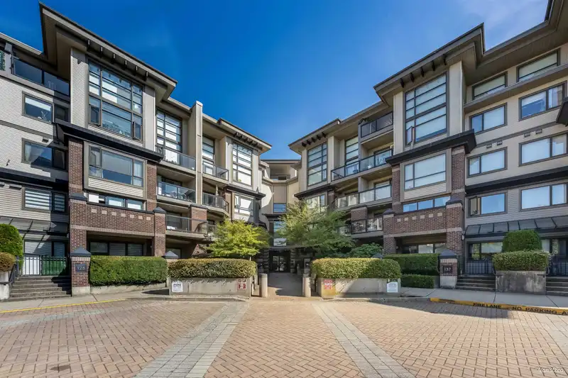 227 10838 CITY PARKWAY - photo 1 of 20