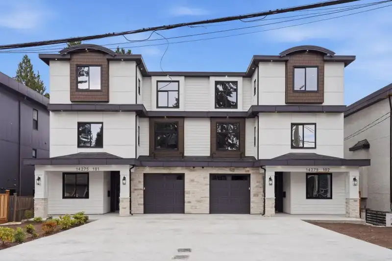 101 14275 MELROSE DRIVE - photo 1 of 30