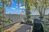 43 8555 KING GEORGE BOULEVARD - thumbnail 10