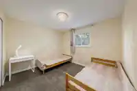 8067 162B STREET - thumbnail 33