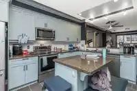 32 19560 68 AVENUE - thumbnail 14